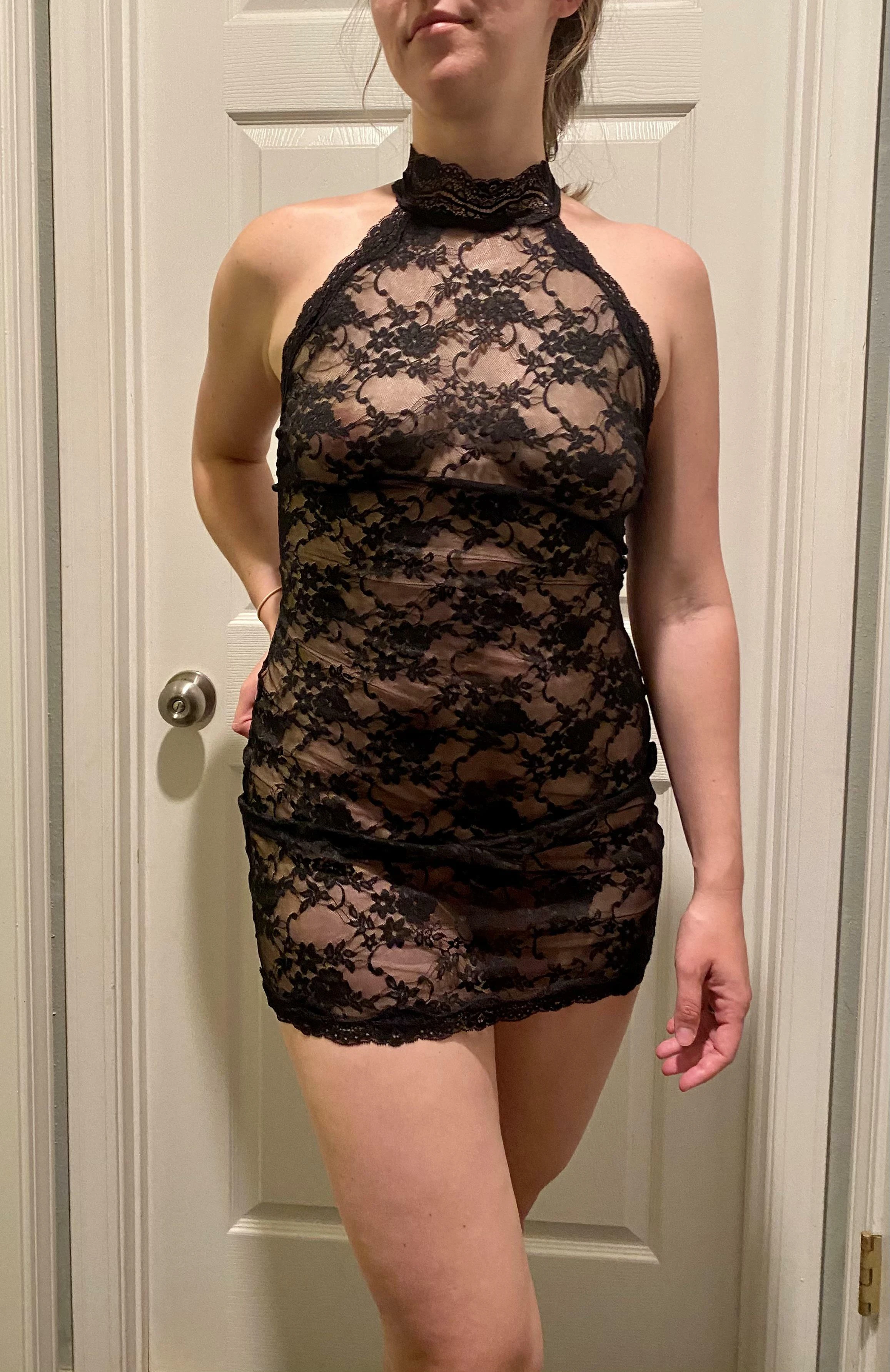 Any interest in sharing an early 30s MILF?
