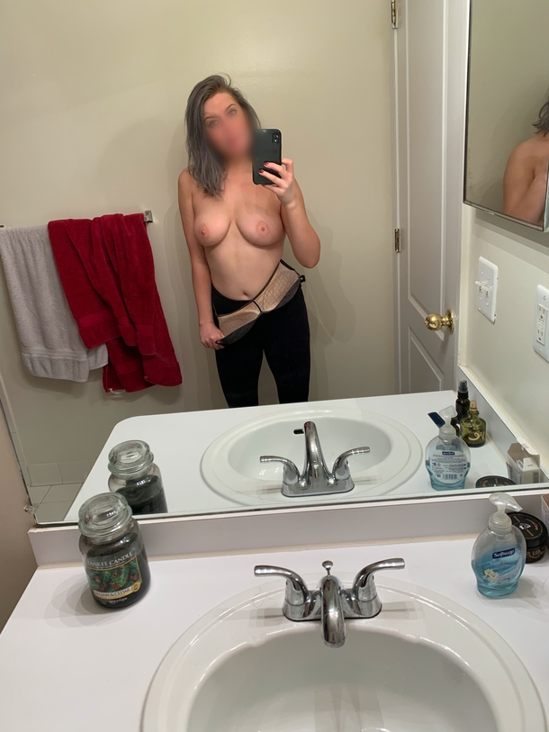 Sexy bathroom selfie