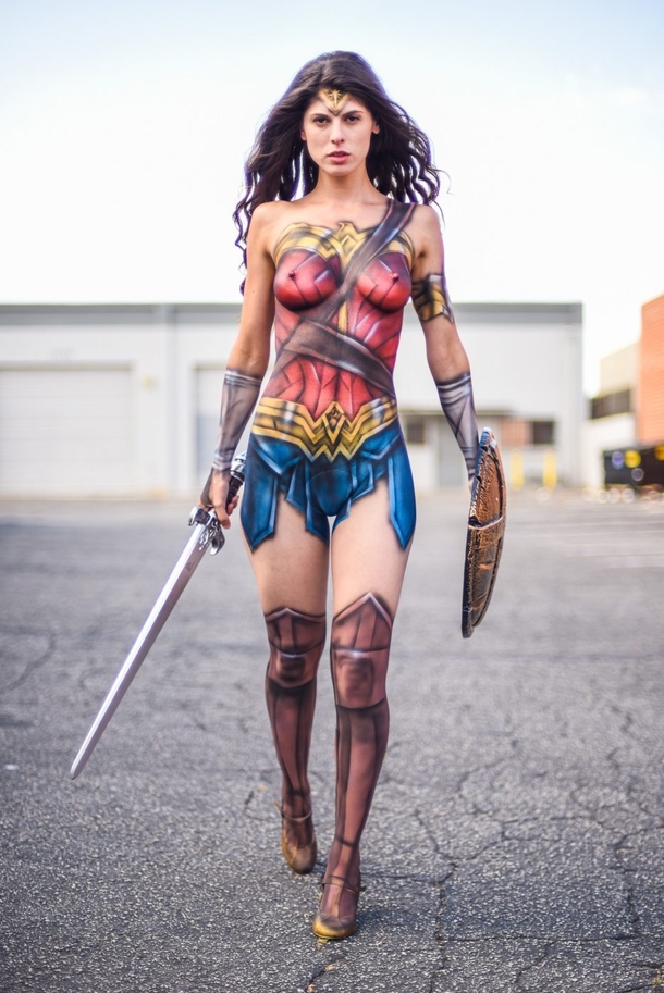 Wonder Woman Bodypaint