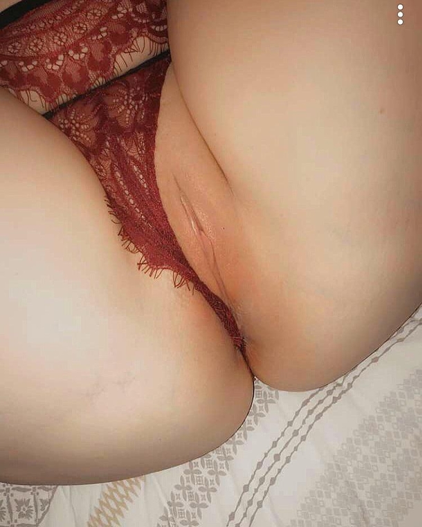 A little gift for you all Would you love to fuck my womans tight pussy