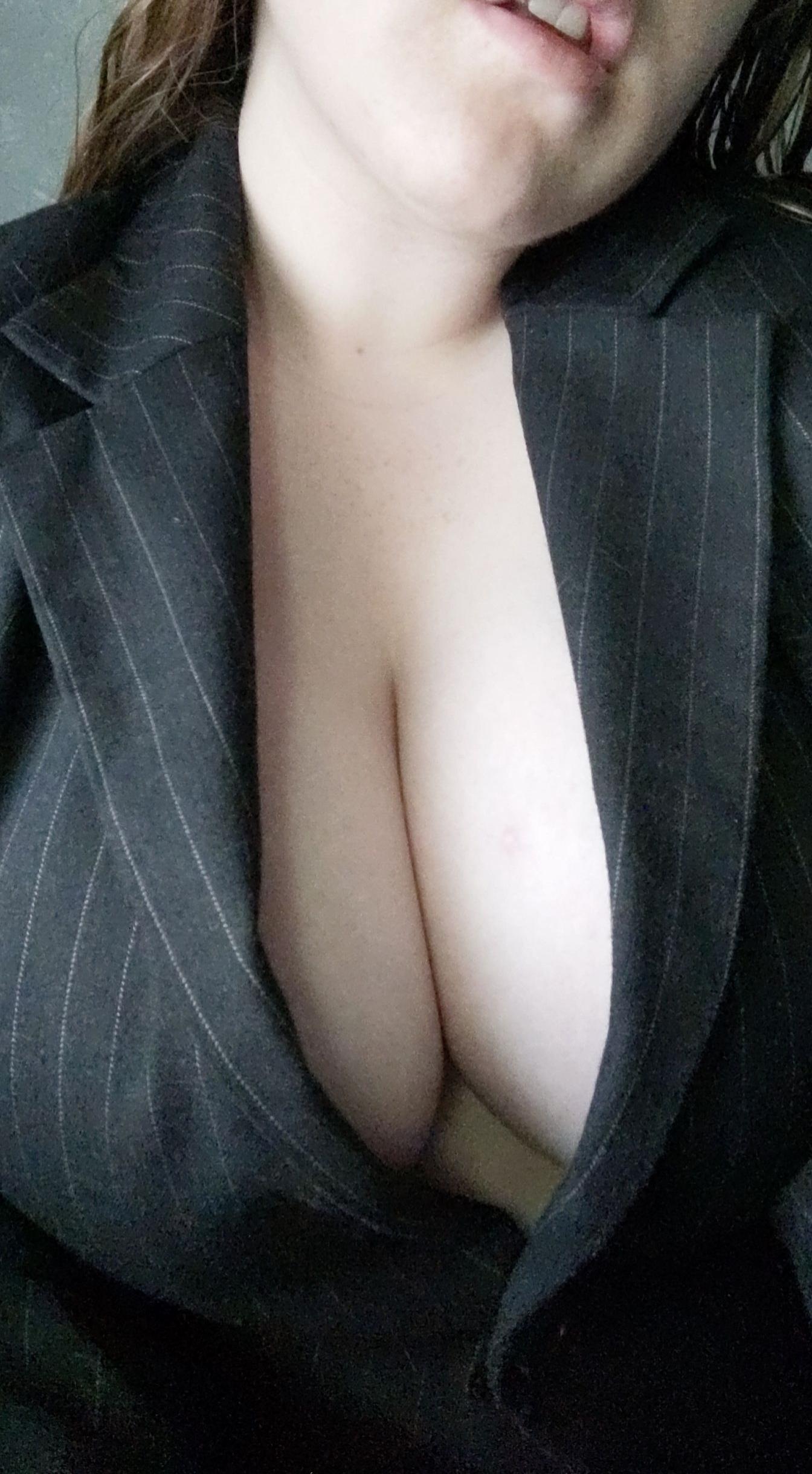 I think this might be a bit too casual for business casual (not sure if this subthis site wants ages, but i'm 20!)
