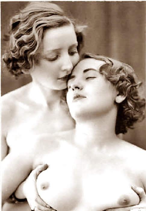 Since my last 1920s post got the most upvotes of anything I have ever posted, I'm going to continue to post more pictures of lesbians from my 1920s pornographic photography collection. This one here is probably my second favorite. I'll drip feed more in