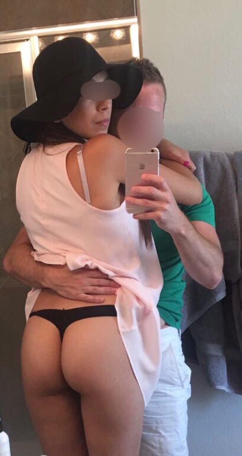 Wife and friend at it again. He asked she keep the hat on while she gave him a blowjob.