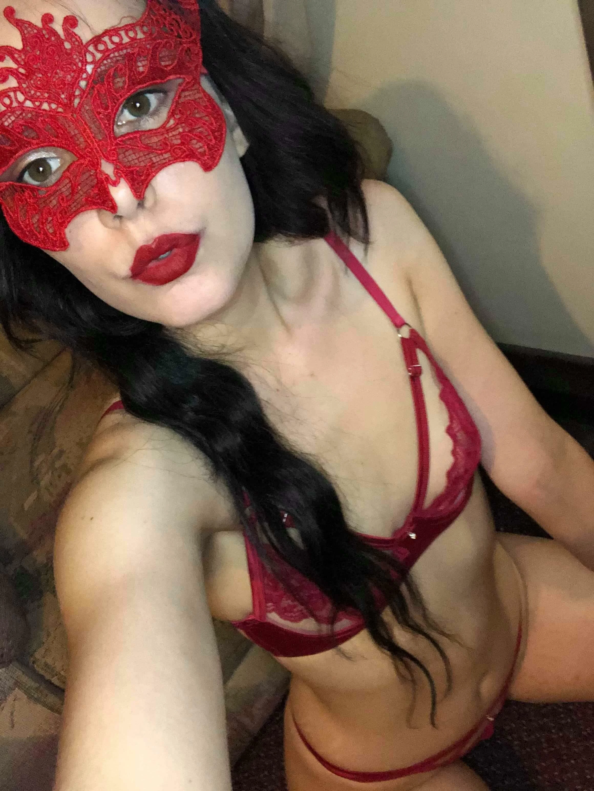 Masked and ready ,Bet this lipstick would look good on your cock